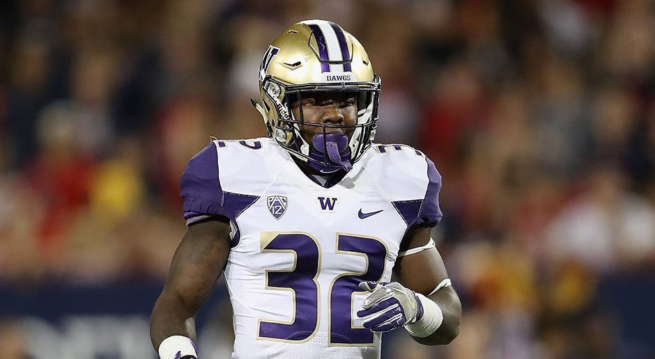 
                <strong>Budda Baker - Safety (Arizona Cardinals)</strong><br>
                Nachdem die Arizona Cardinals sowohl Tony Jefferson, als auch D.J. Swearinger nicht wieder unter Vertrag genommen haben, sicherte sich das Team im Draft mit Budda Baker eines der stärksten Safety-Talente. Durch seine Spielweise ähnelt Baker Tyrann Mathieu, den er im Falle einer Verletzung mindestens solide vertreten könnte.
              