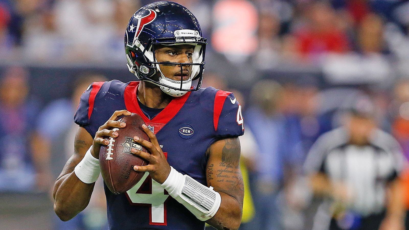 
                <strong>Platz 51: Deshaun Watson</strong><br>
                Position: QuarterbackTeam: Houston TexansPlatzierung im Vorjahr: 50
              