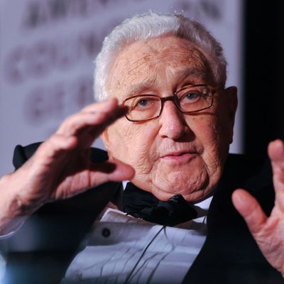 Ex-US-Außenminister Kissinger: Nicht nur Kreml Schuld am Krieg.