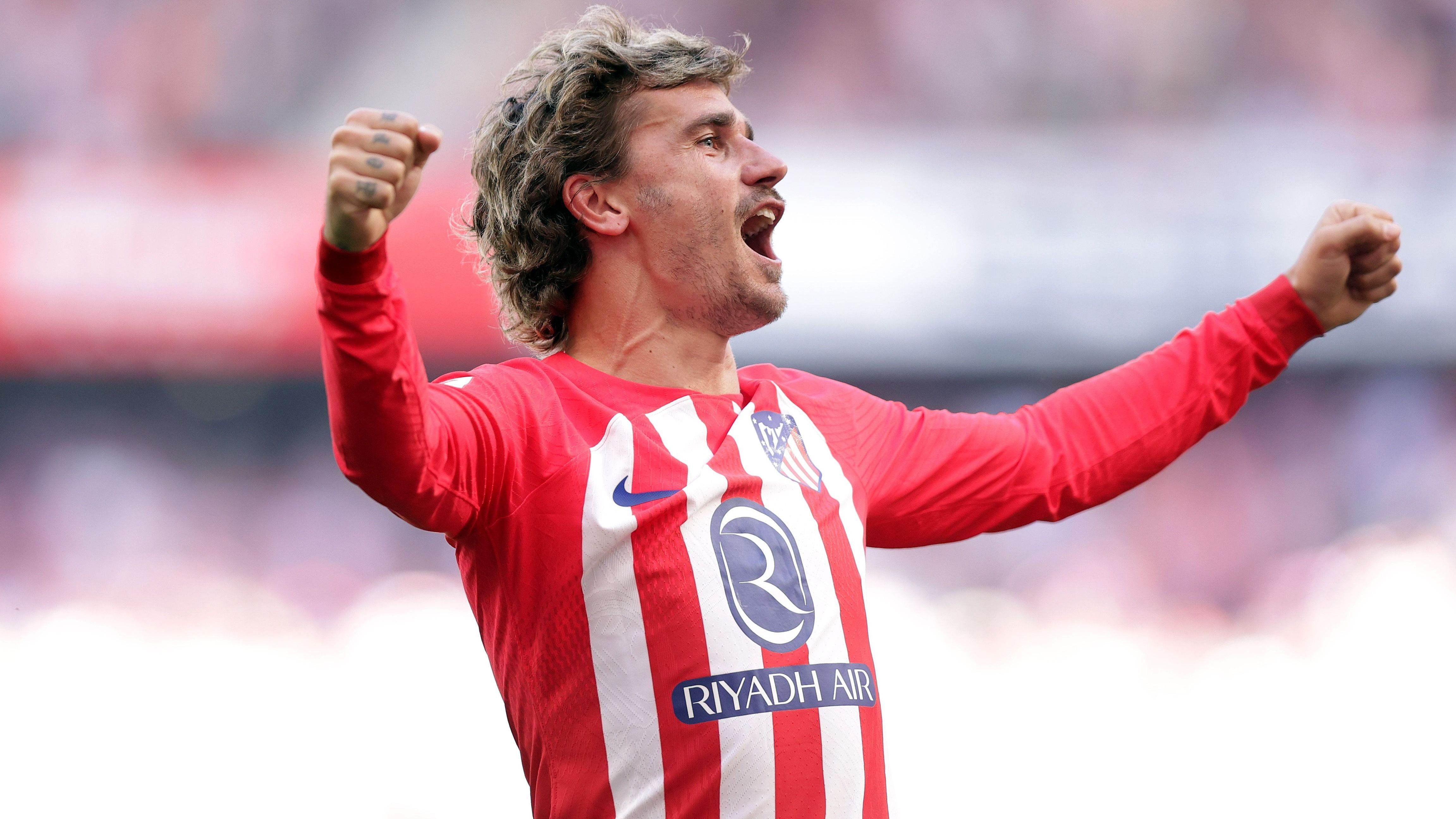 <strong>Antoine Griezmann (Atletico Madrid)</strong><br>Die Ablöse sei kein Problem, denn Griezmann verfügt offenbar über eine Ausstiegsklausel in Höhe von zehn bis 15 Millionen Euro. Zuletzt wurde berichtet, dass sein bis 2026 laufender Vertrag bei Atletico Madrid nicht verlängert werde. In Los Angeles würde er auf seine Weltmeister-Kollegen Hugo Lloris und Oliver Giroud treffen. Die Frage wäre, ob der 33-Jährige schon jetzt diesen Schritt gehen möchte.