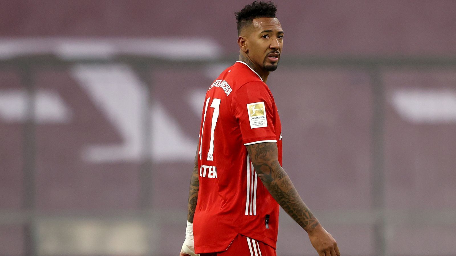 
                <strong>Jerome Boateng (Deutschland)</strong><br>
                Alter: 32 - Letzte Station: FC Bayern München - Position: Innenverteidiger - Marktwert: 8,5 Millionen EuroInteressierte Vereine: Hertha BSC, FC Sevilla, Lazio Rom, AS Monaco, AS Rom
              