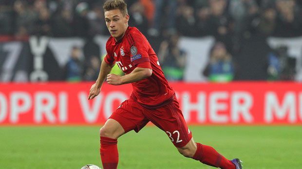 
                <strong>Joshua Kimmich (FC Bayern München)</strong><br>
                Joshua Kimmich (FC Bayern München): "Ich liebe Joshua Kimmich", adelt Bayerns Trainer Pep Guardiola seinen zum Innenverteidiger umfunktionierten Mittelfeldmann nach dem Remis in Dortmund. Für den Neuzugang spricht vor allem seine Vielseitigkeit. Er kann im Mittelfeld fast alle Positionen spielen und neuerdings auch im Abwehrzentrum - mit gerade einmal 21 Jahren. Im Vergleich zu Tah wäre er sozusagen die Allround-Variante. ran-Voting: 13 Prozent.
              