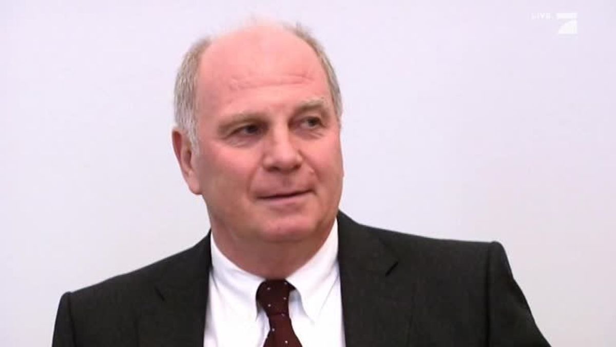 Prozessauftakt Uli Hoeneß