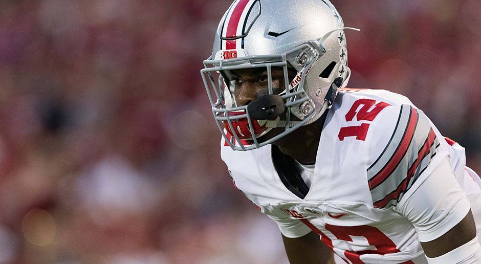 
                <strong>10. Pick - Oakland Raiders: CB Denzel Ward</strong><br>
                Die Offense der Oakland Raiders ist bereits namhaft besetzt, deshalb legen die Kalifornier in der Defensive nach. Ward ist einer der besten Cornerbacks im Draft und kann es aufgrund seiner enormen Geschwindigkeit und Beweglichkeit mit allen Receivern der NFL aufnehmen.
              