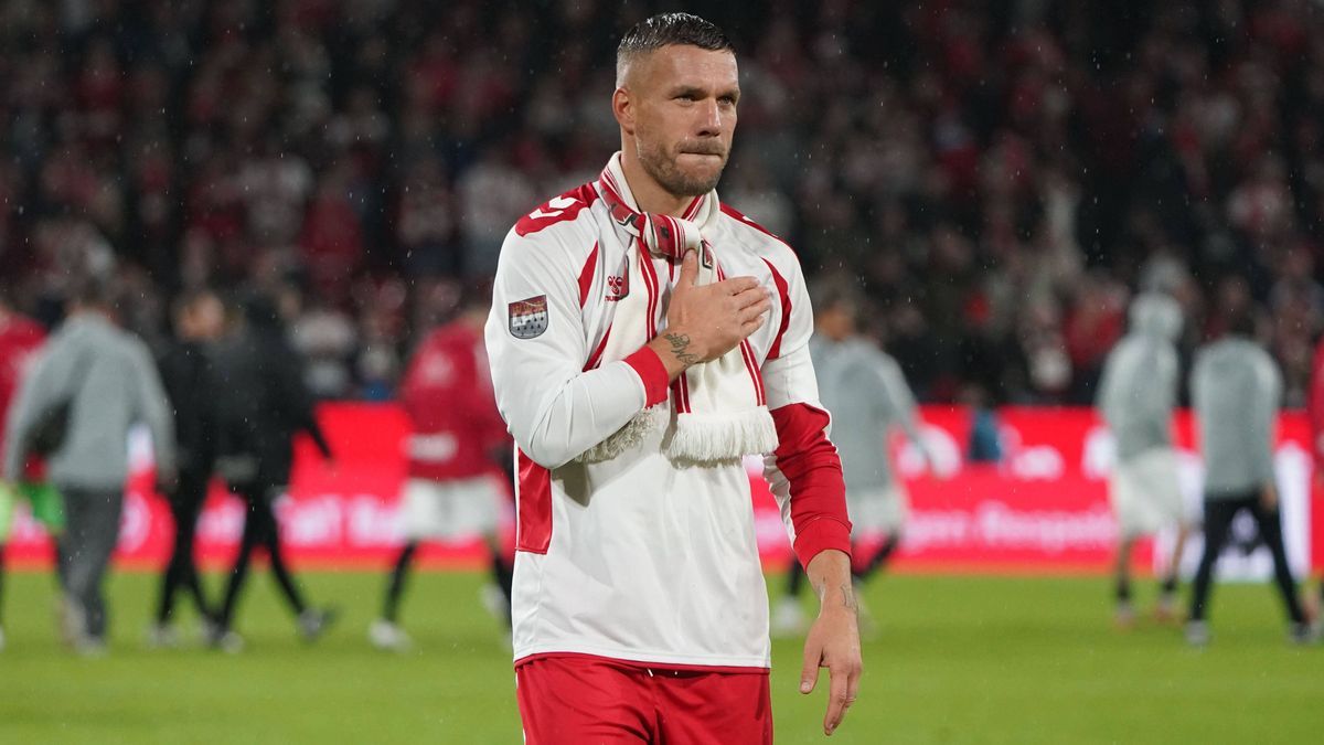 Podolski Danke-Spiel