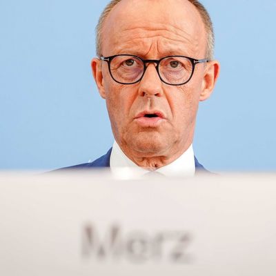 Merz-Pressekonferenz zu seinem Treffen mit Kanzler Scholz