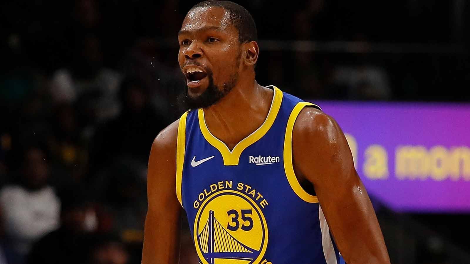 
                <strong>Platz 3: Kevin Durant</strong><br>
                Gesamteinnahmen: 65 Millionen DollarGehalt mit Bonuszahlungen: 30 Millionen DollarZusätzliche Einnahmequellen: 35 Millionen Dollar
              