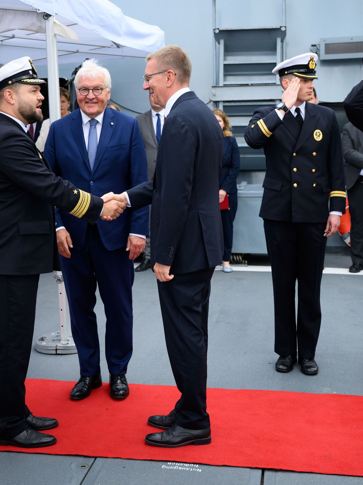 Der lettische Präsident Rinkevics begrüßt vor dem Hintergrund der russischen Bedrohung die militärische Aufrüstung Deutschlands.