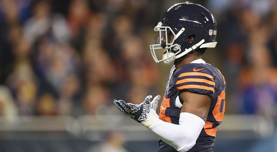 
                <strong>Leonard Floyd (Linebacker, Chicago Bears)</strong><br>
                Auch Zach Millers Teamkollege Leonard Floyd hat es gegen die Giants erwischt - er musste sogar auf der Trage vom Rasen gefahren werden. Floyd hatte sich bei einem Sack-Versuch eine Kopf- bzw. Nackenverletzung zugezogen und droht ebenfalls einige Zeit auszufallen.
              