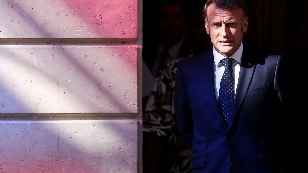 Nach blutigen Unruhen vor einem Jahr haben sich Frankreich und sein pazifisches Überseegebiet Neukaledonien auf ein "historisches Abkommen" geeinigt. 