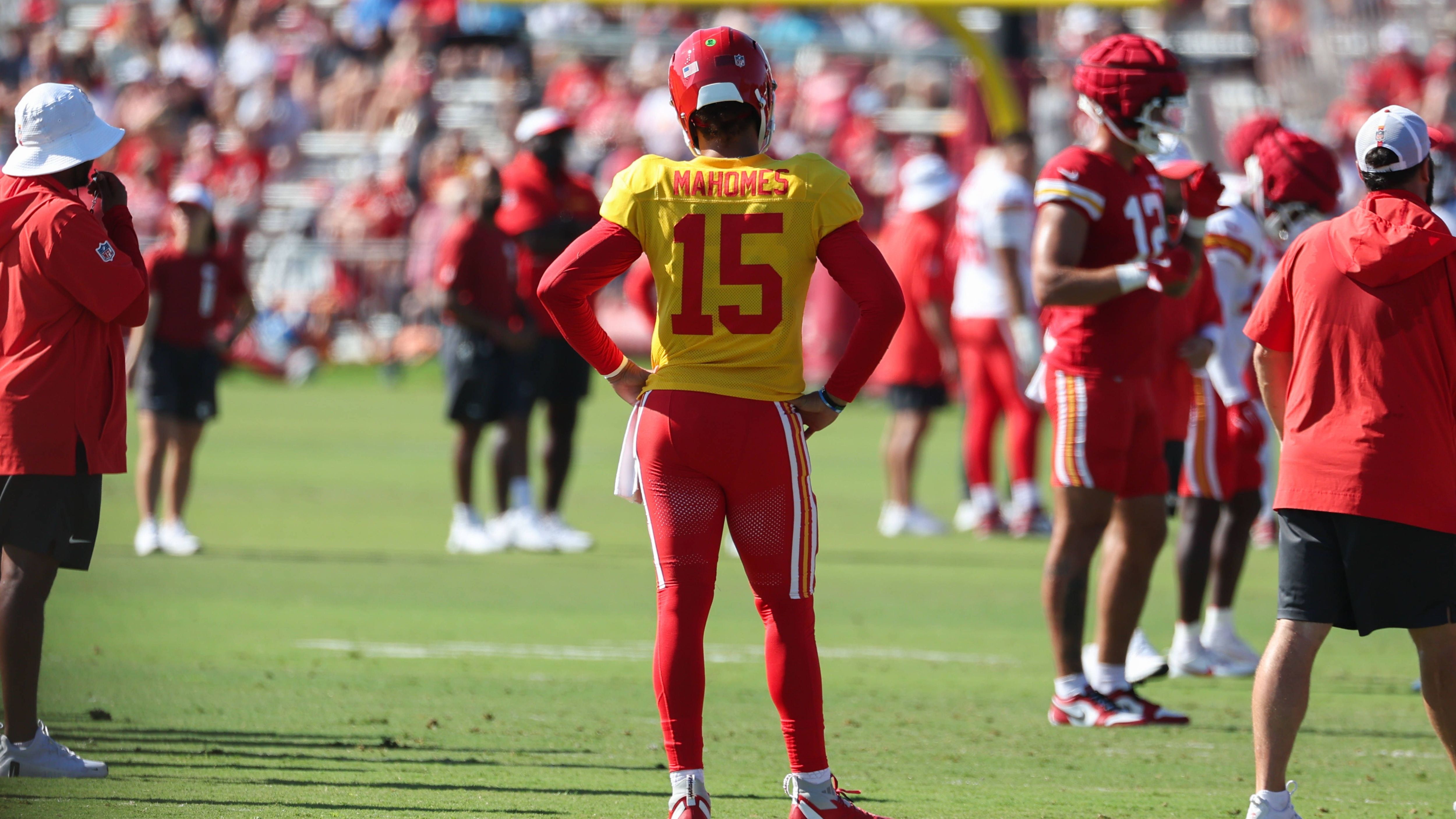 <strong>NFL 2025: Training Camps - Die Termine und Orte für die 32 Teams</strong><br>Die Offseason der <a target="_blank" href="https://www.ran.de/sports/american-football/nfl">NFL</a> geht langsam, aber sicher in die heiße Phase. Jetzt hat die Liga die endgültigen Termine und die Orte für die Training Camps der 32 Franchises veröffentlicht. <strong><em>ran</em></strong> zeigt sie euch.