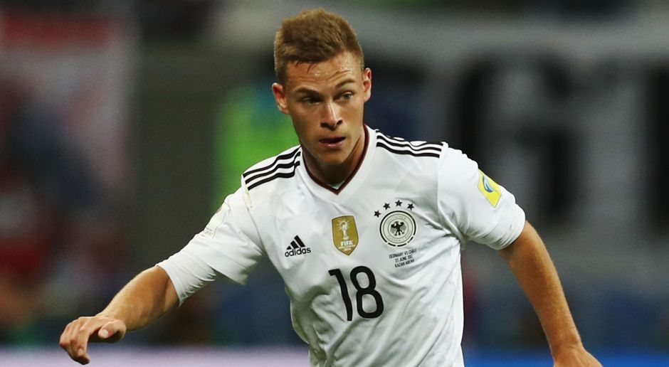 
                <strong>Joshua Kimmich</strong><br>
                Er muss auf der rechten Seite mehr nach hinten arbeiten als ihm lieb sein kann. Geht jedoch voran und reibt sich in vielen Zweikämpfen auf - unter anderem bietet er Bayern-Kumpel Vidal die Stirn. ran-Note: 3
              