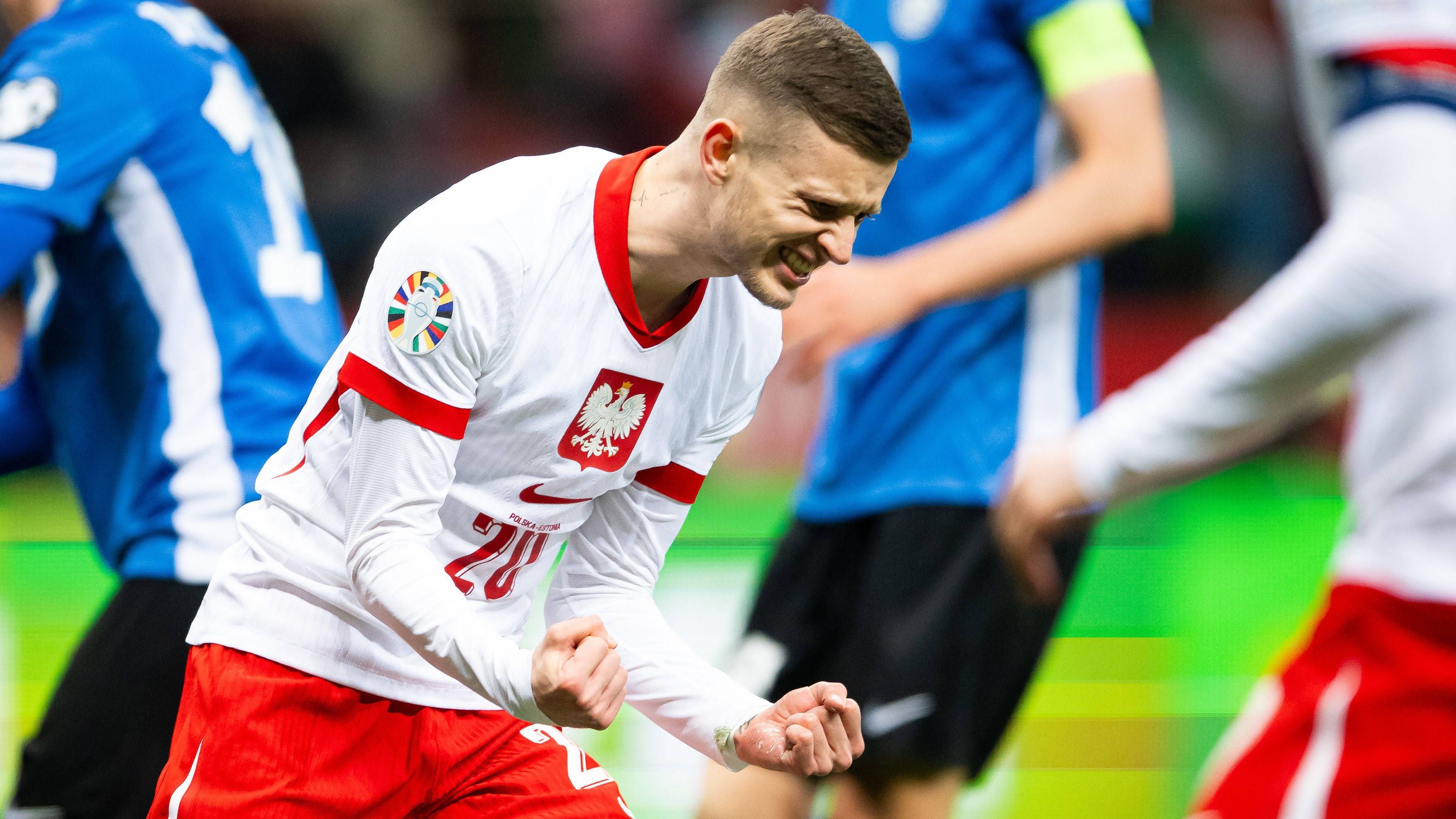 <strong>Wales vs. Polen: Prognose<br></strong>Es dürfte ein Duell auf Augenhöhe werden. Beide gaben sich keine Blöße - Polen dominierte schwache Esten, Wales zerlegte Finnland. Die "Drachen" hatten in der ersten Hälfte aber durchaus ihre Probleme mit den Skandinaviern, können nun aber erneut auf den Heimvorteil setzen. <strong>Polen</strong> ist individuell ein wenig stärker besetzt - und schnappt sich am Ende knapp das EM-Ticket.