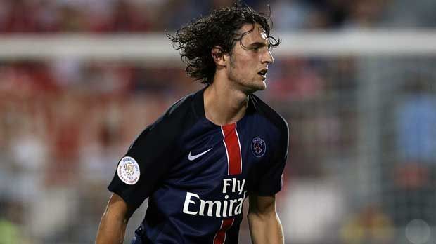 
                <strong>Adrien Rabiot (Paris St. Germain)</strong><br>
                Adrien Rabiot: Das Eigengewächs von Paris St. Germain macht derzeit den Schritt vom Ergänzungs- zum Stammspieler. Mit 20 Jahren erwartet man vom Franzosen nun auch den Durchbruch beim Serienmeister - auch auf internationaler Ebene.
              