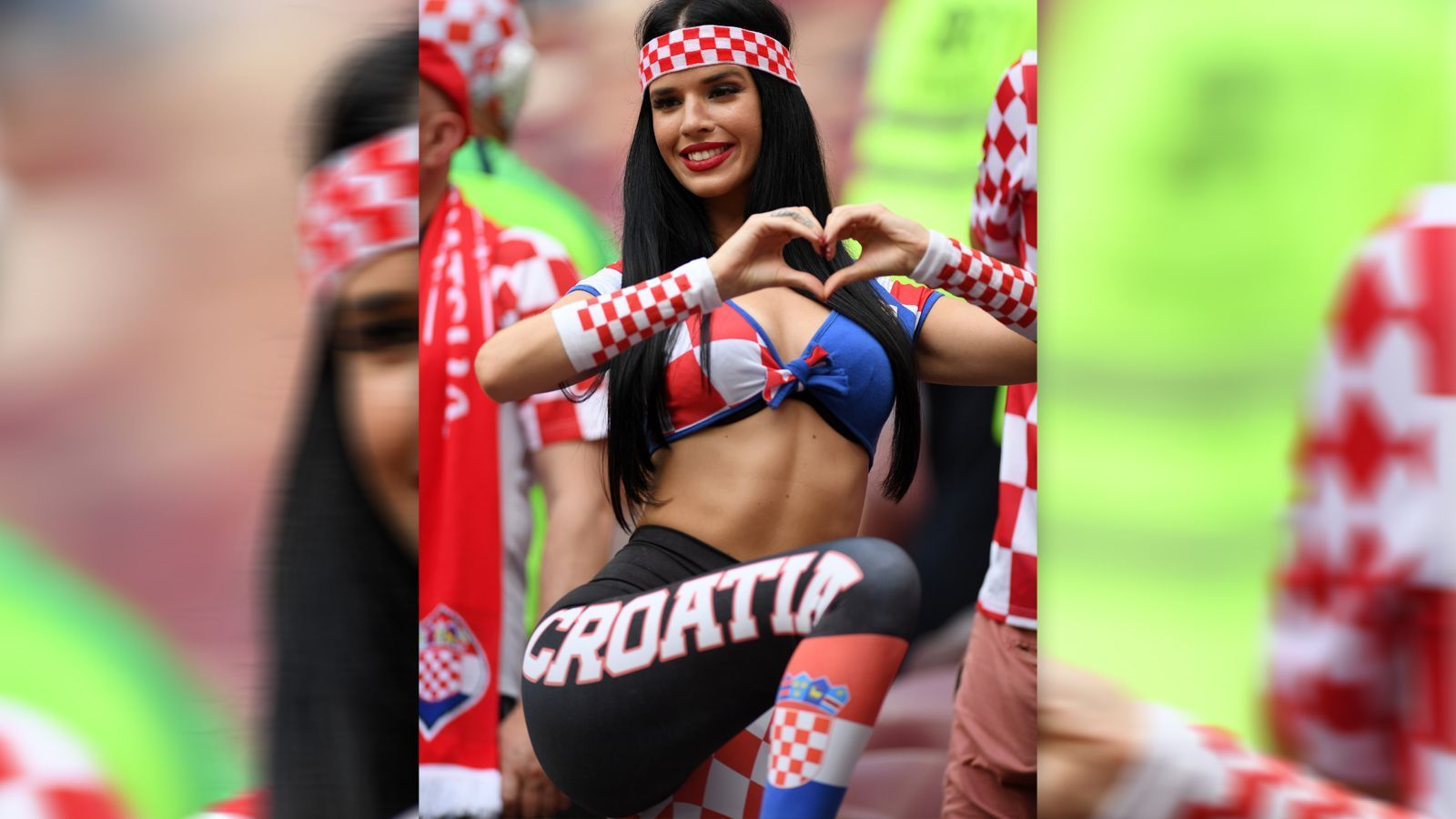 
                <strong>Kroatien-Fan</strong><br>
                Frankreich mag das WM-Finale gegen Kroatien fußballerisch für sich entschieden haben, auf der Tribüne waren die Kroatinnen aber mindestens ebenbürtig.
              