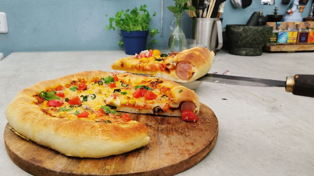 Hot Dog Crust Pizza