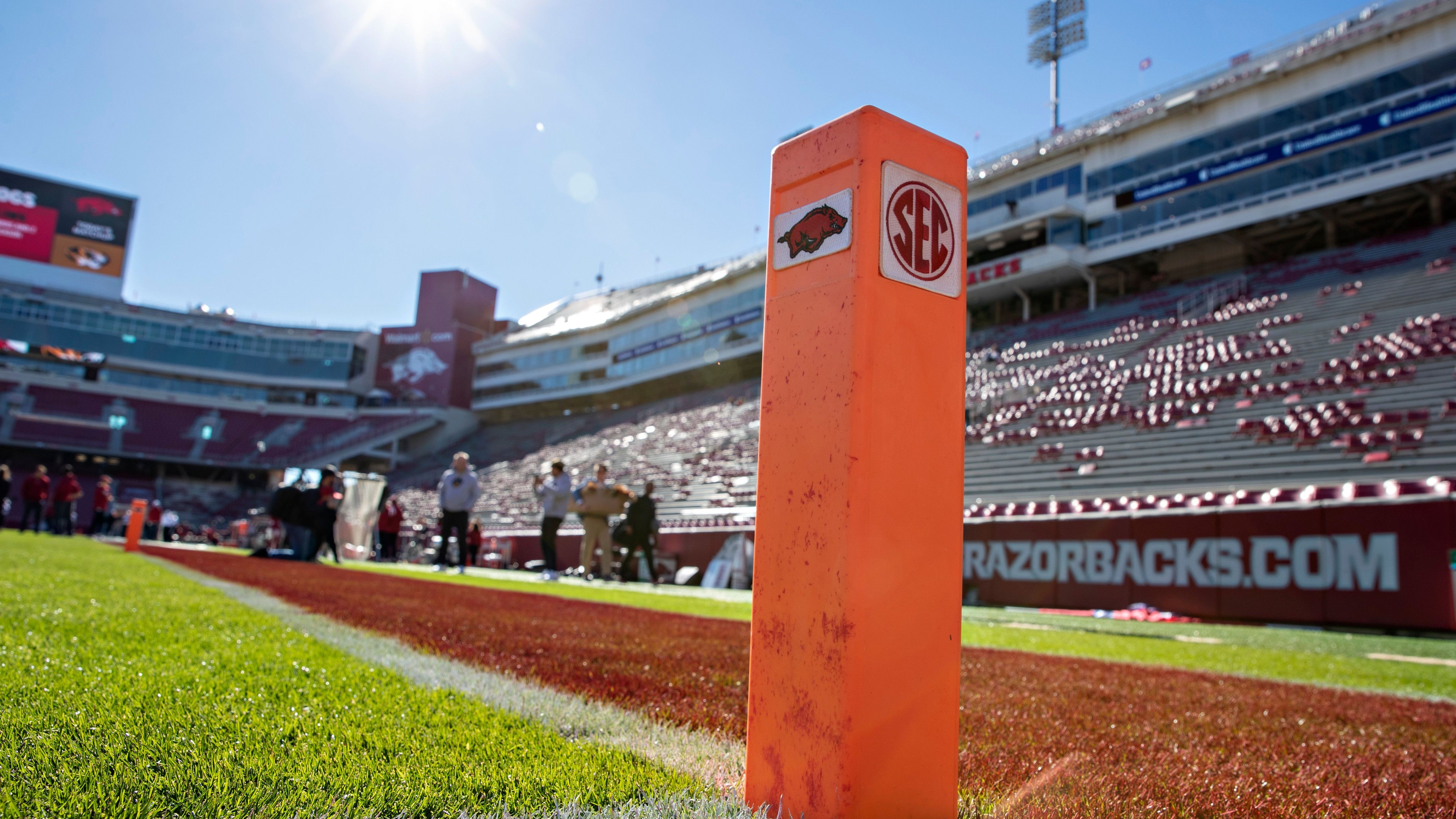 <strong>Platz 22: Donald W. Reynolds Razorback Stadium</strong><br>Kapazität: 72.000<br>Heimteam: Arkansas Razorbacks