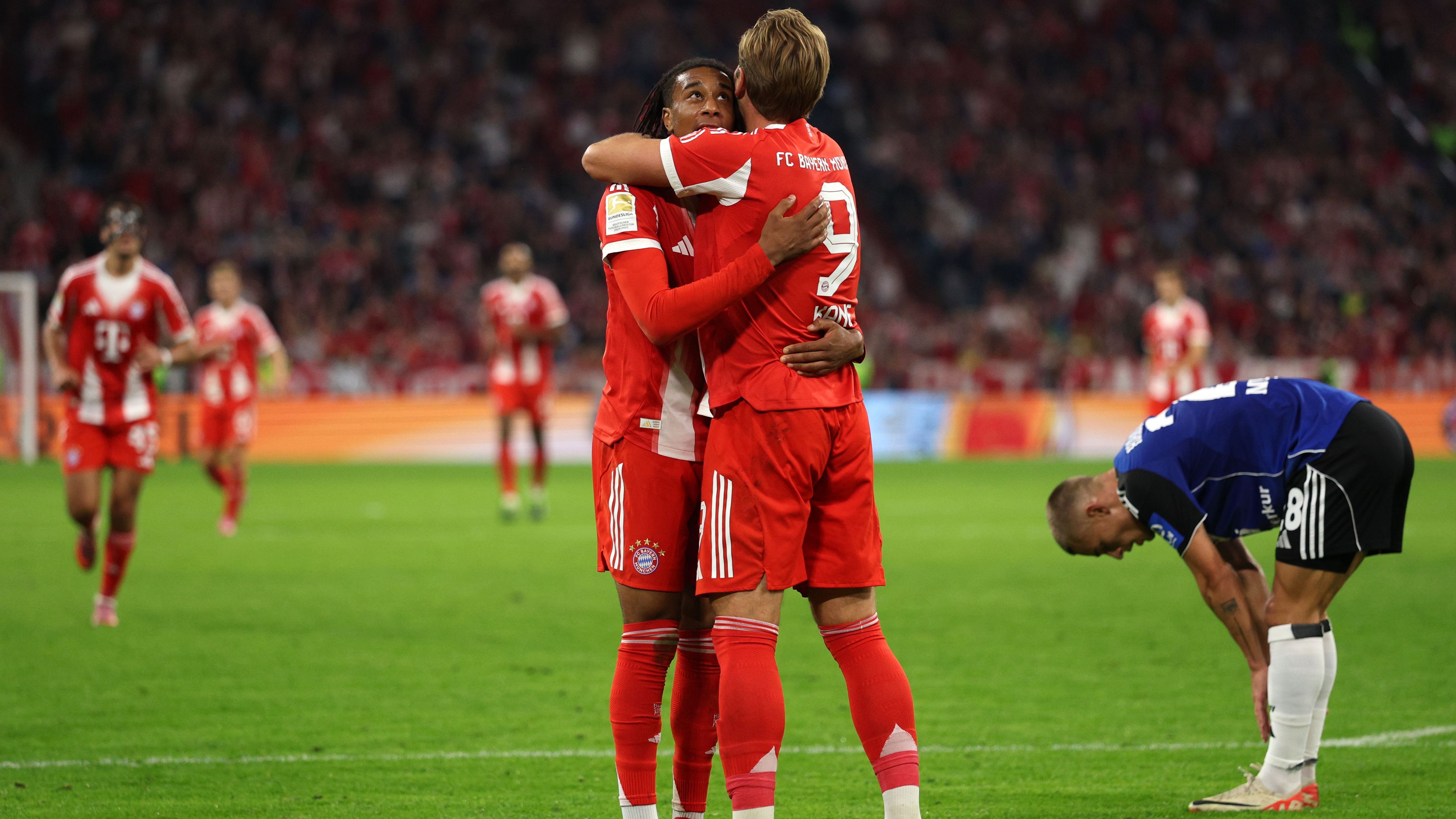 <strong>FC Bayern München - Hamburger SV 5:0 (13. September 2025)</strong><br>Am 3. Spieltag der Saison 2025/26 musste der HSV als Aufsteiger wieder nach München - und das Bild war ähnlich wie bei den Auftritten der Hanseaten zuvor, es gab eine Klatsche. Beim 5:0-Sieg des Rekordmeister fielen vier Treffer bereits in der ersten Halbzeit. Unter anderem traf Harry Kane per Elfmeter für den FCB, auch Neuzugang Luis Diaz war unter den Torschützen.