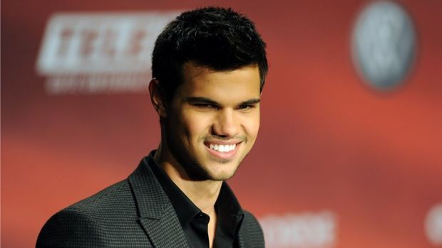 Taylor Lautner Image