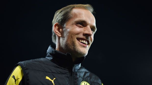 
                <strong>Thomas Tuchel (Borussia Dortmund)</strong><br>
                Thomas Tuchel: Neben Guardiola gehört auch der BVB-Coach zu den Trainer-Top-Verdienern in der Bundesliga. Bei rund vier Millionen Euro soll sein Fixgehalt liegen. Tuchels Vertrag enthält aber auch Titelprämien: eine Million Euro für die Meisterschaft, je 500.000 Euro für den Pokal oder die Europa League. 
              