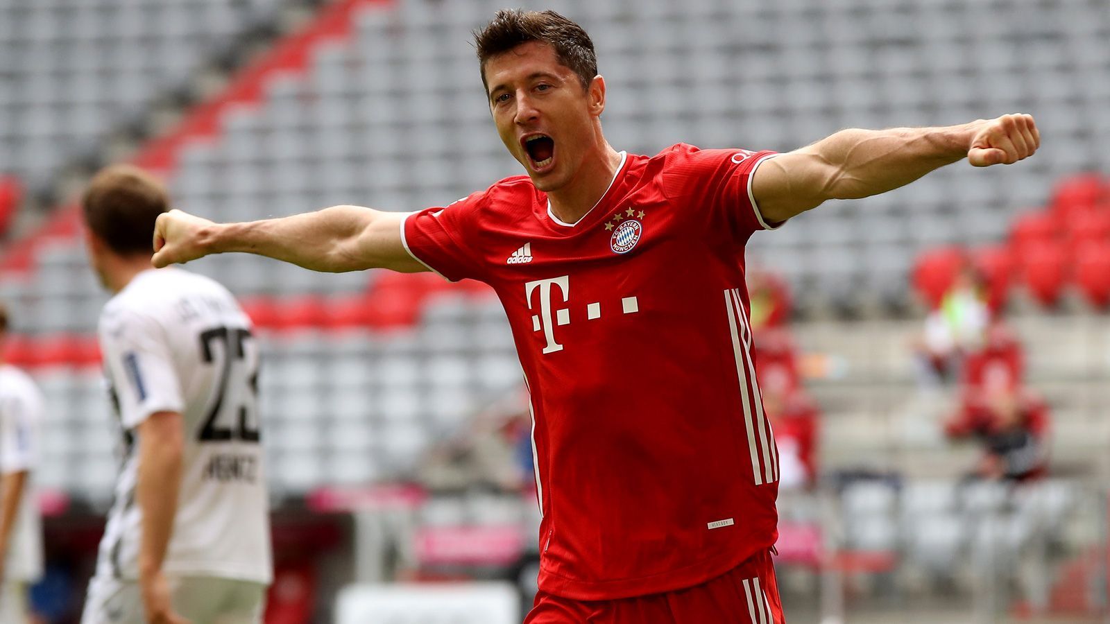 
                <strong>Platz 1: Robert Lewandowski (FC Bayern)</strong><br>
                Tore: 33Saison: 2019/20
              