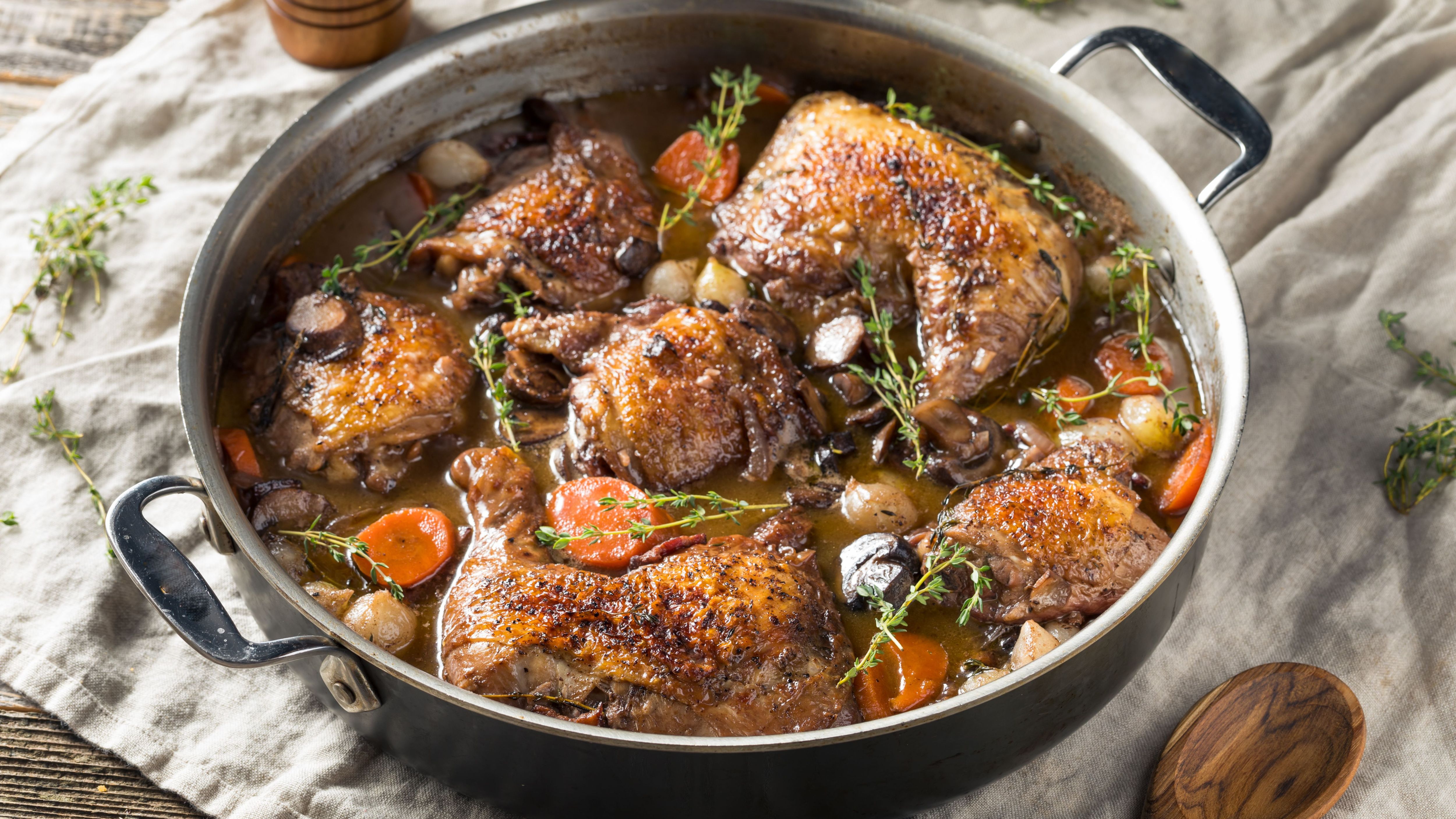 Coq au Vin selbst kochen: Das französische Rezept zum Nachkochen