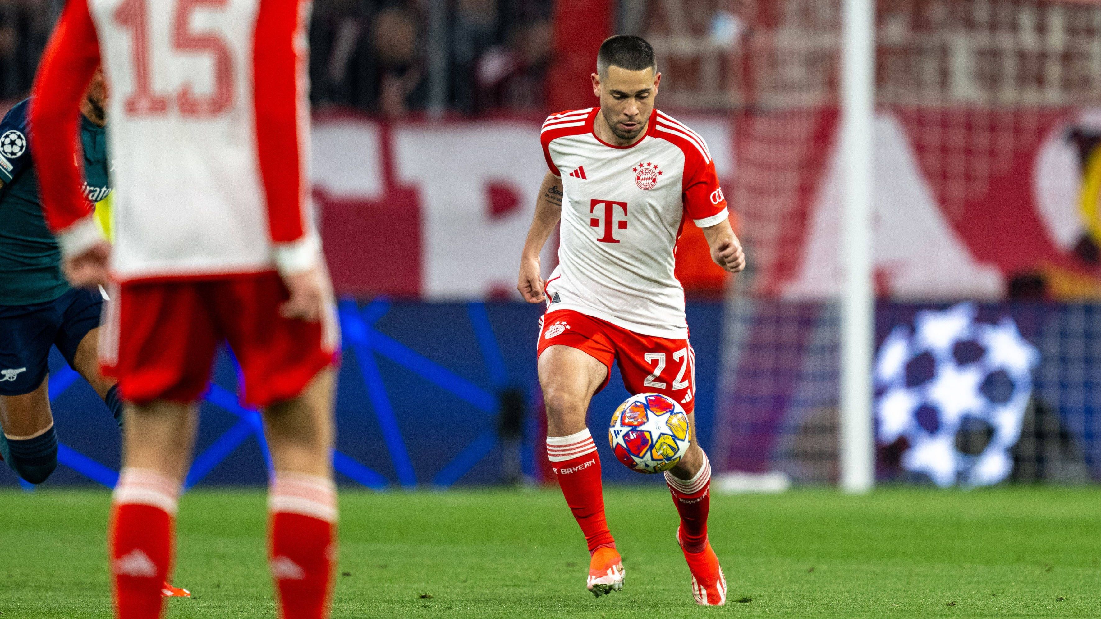 <strong>Gewinner: Raphael Guerreiro</strong><br>Defensiv nicht immer der stabilste, aber was der Portugiese dem Kombinationsspiel der Bayern gegen Arsenal zu geben hatte, war beeindruckend. Bleibt er mal über mehrere Monate hinweg fit, kann er auch in der kommenden Saison ein sehr wichtiger Spieler für den FC Bayern sein.