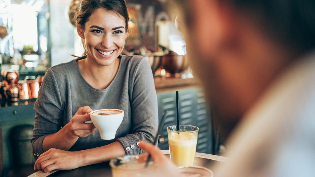 Worüber beim ersten Date quatschen? Wir haben ein paar Tipps.