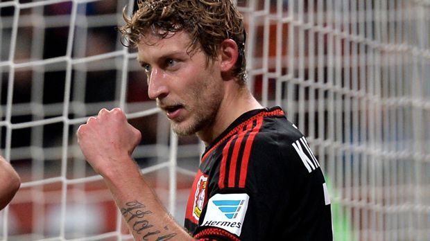 
                <strong>Stefan Kießling (Bayer 04 Leverkusen)</strong><br>
                Stefan Kießling (Bayer 04 Leverkusen): Ausbildung zum Lagerist.
              