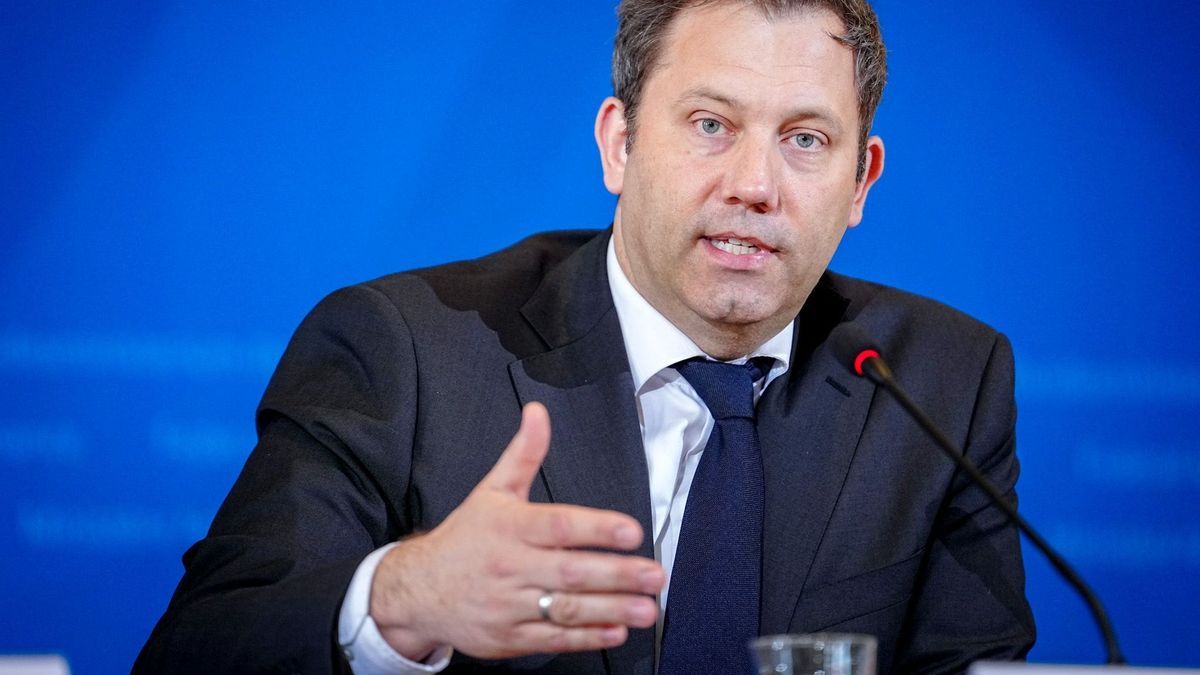 Lars Klingbeil (SPD), Bundesminister der Finanzen, Vizekanzler und SPD-Bundesvorsitzender