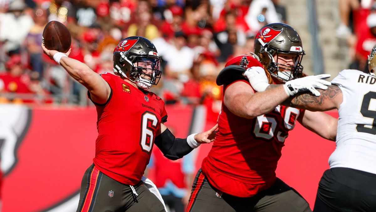 Mayfield, Mauch
