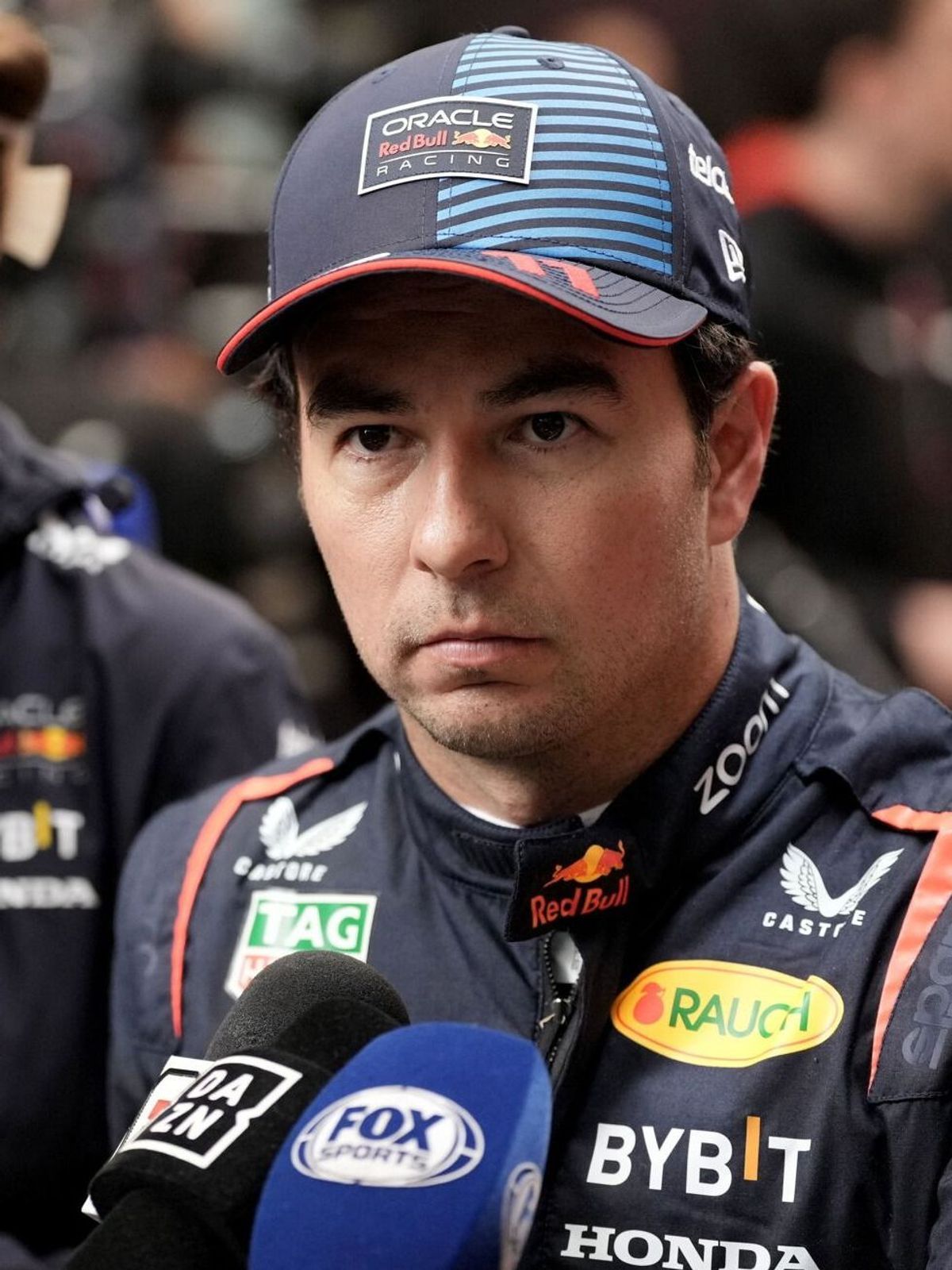 Sergio Perez stellt sich nach dessen verbaler Entgleisung gegen seinen Vater