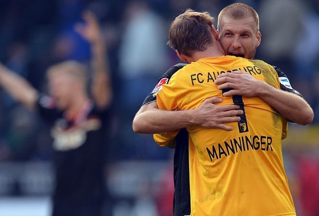 
                <strong>Borussia Mönchengladbach - FC Augsburg 1:2</strong><br>
                Als alle sich in Mönchengladbach schon auf ein Unentschieden eingestellt haben, schlagen die Gäste nochmal zu. Tobias Werner erzielt das 2:1 und lässt sein Team weiter von Europa träumen.
              