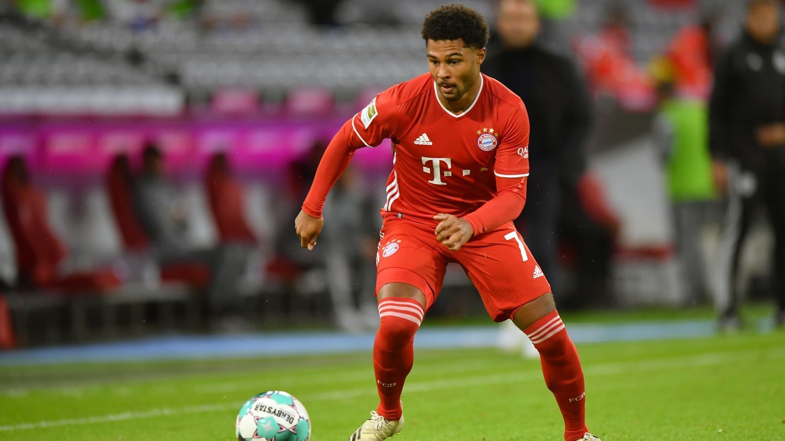 
                <strong>Serge Gnabry</strong><br>
                Kommt in der 63. Minute für Sane in die Partie. Kann der Partie nach seiner Einwechslung aber nicht mehr den Stempel aufdrücken. ran-Note: 3
              