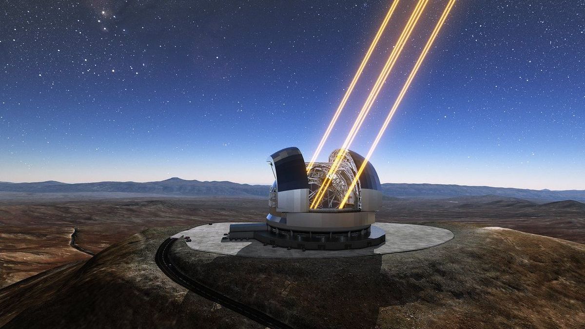 Eso L Calcada Very Large Teleskop In Chile