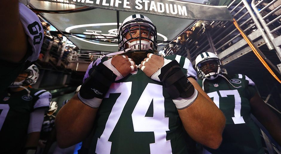 
                <strong>NIck Mangold (New York Jets)</strong><br>
                Nick Mangold verpasst aufgrund einer Sprunggelenksverletzung die Hälfte der vergangenen Saison. Zu viel für einen 33-Jährigen, der die Jets 2017 rund 9 Millionen Dollar kosten würde. Der Center dürfte deshalb ebenso auf der Abschussliste der Franchise stehen.
              