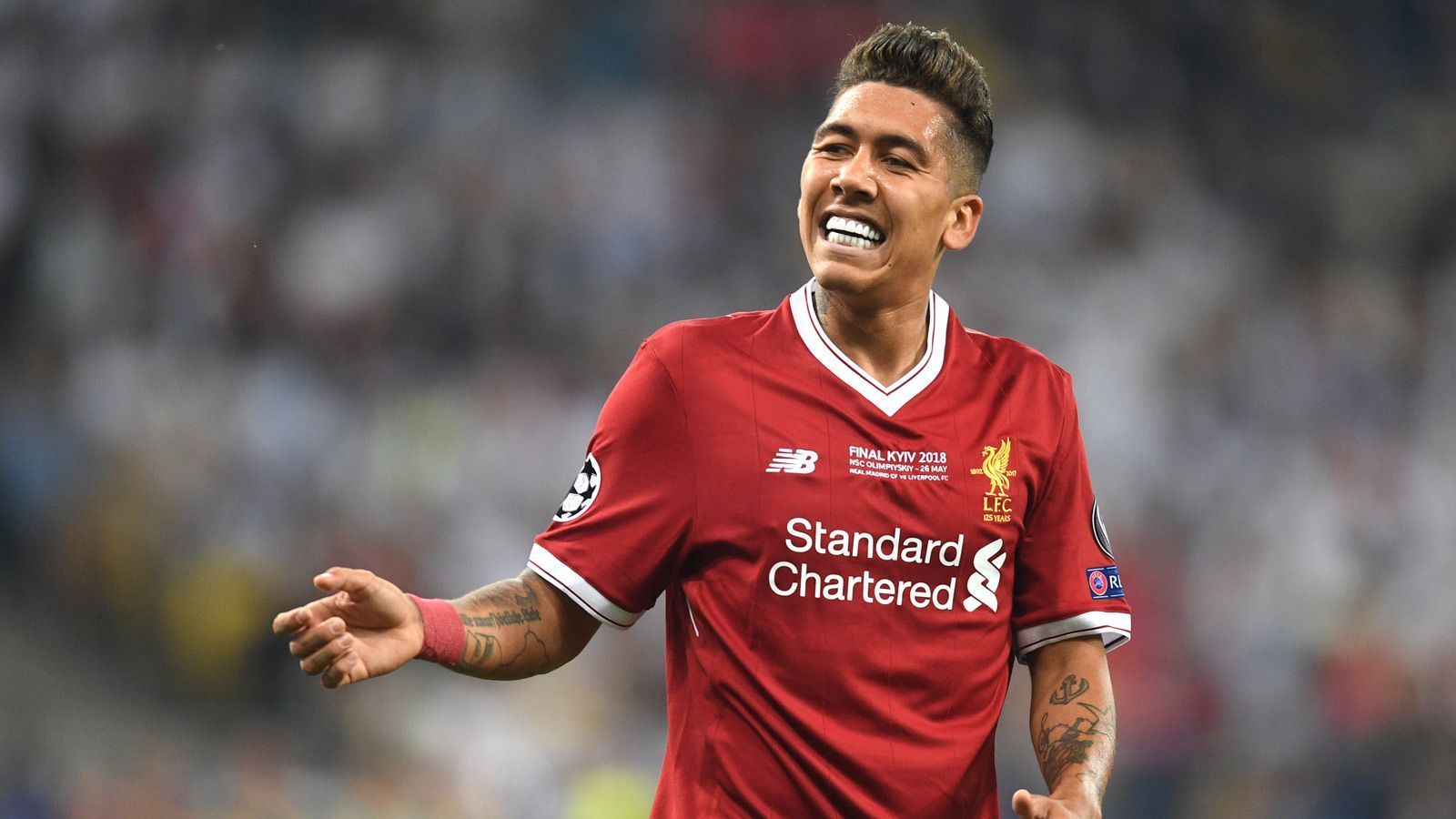 
                <strong>Roberto Firmino (FC Liverpool)</strong><br>
                Liverpools verkappter Spielmacher im Sturmzentrum erwischt einen schweren Arbeitstag gegen Varane und Ramos. Trotz Einleiten vereinzelter Pressingsituationen bleibt er in Durchgang eins blass. Firmino reibt sich auf, damit die Flügelspieler um ihn herum glänzen können. ran-Note: 4
              