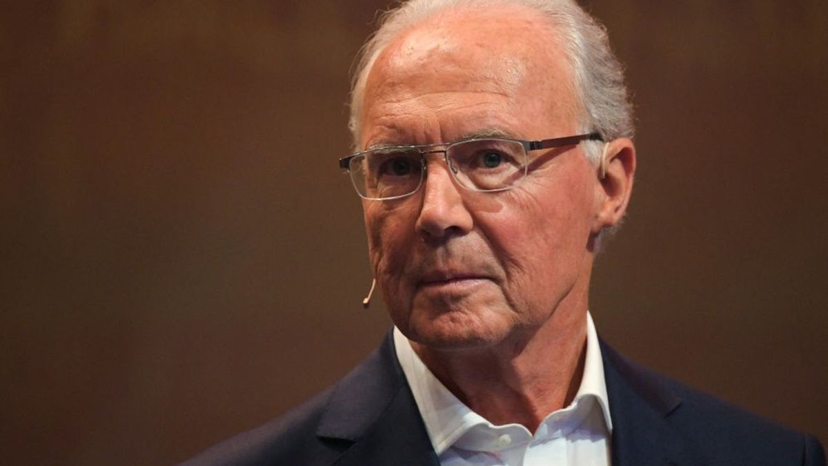 Beckenbauer fordert klares Bekenntnis von Hansi Flick