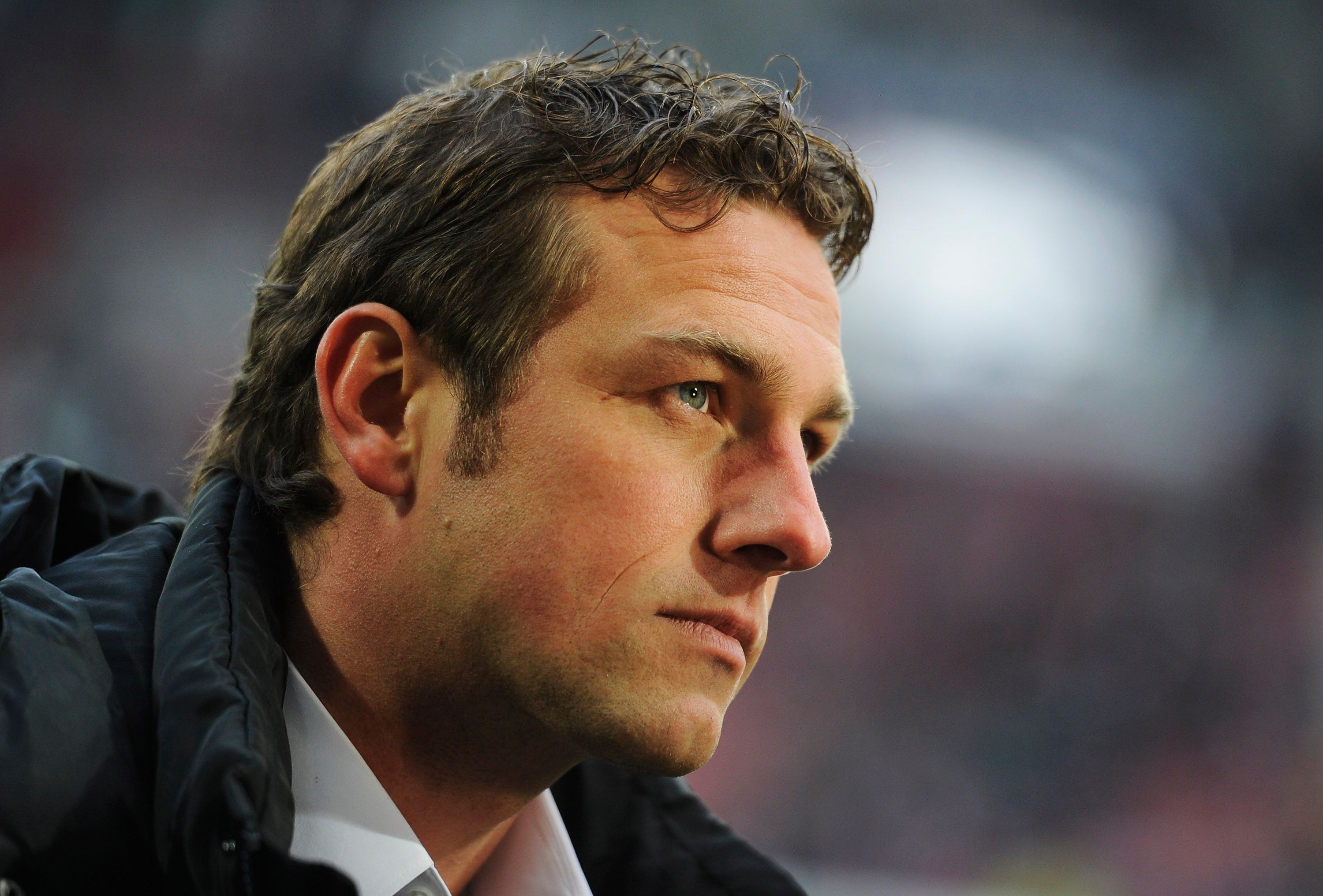 
                <strong>Markus Weinzierl (FC Augsburg)</strong><br>
                Markus Weinzierl übernimmt den Posten des Cheftrainers beim FC Augsburg in der Saison 2012/13 und führt die Schwaben - trotz miserabler Hinrunde - letztlich noch zum Klassenerhalt. Nach Platz 8 in der Spielzeit 2013/14 könnte nun sogar der Europacup folgen...
              