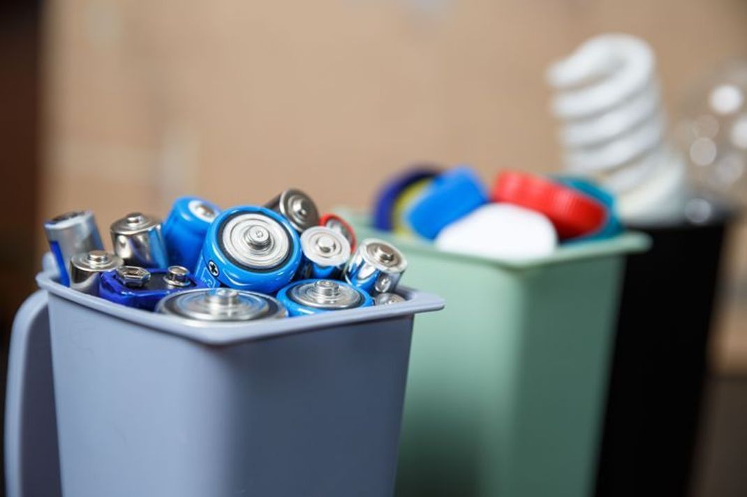 So kannst du deine Batterien richtig entsorgen