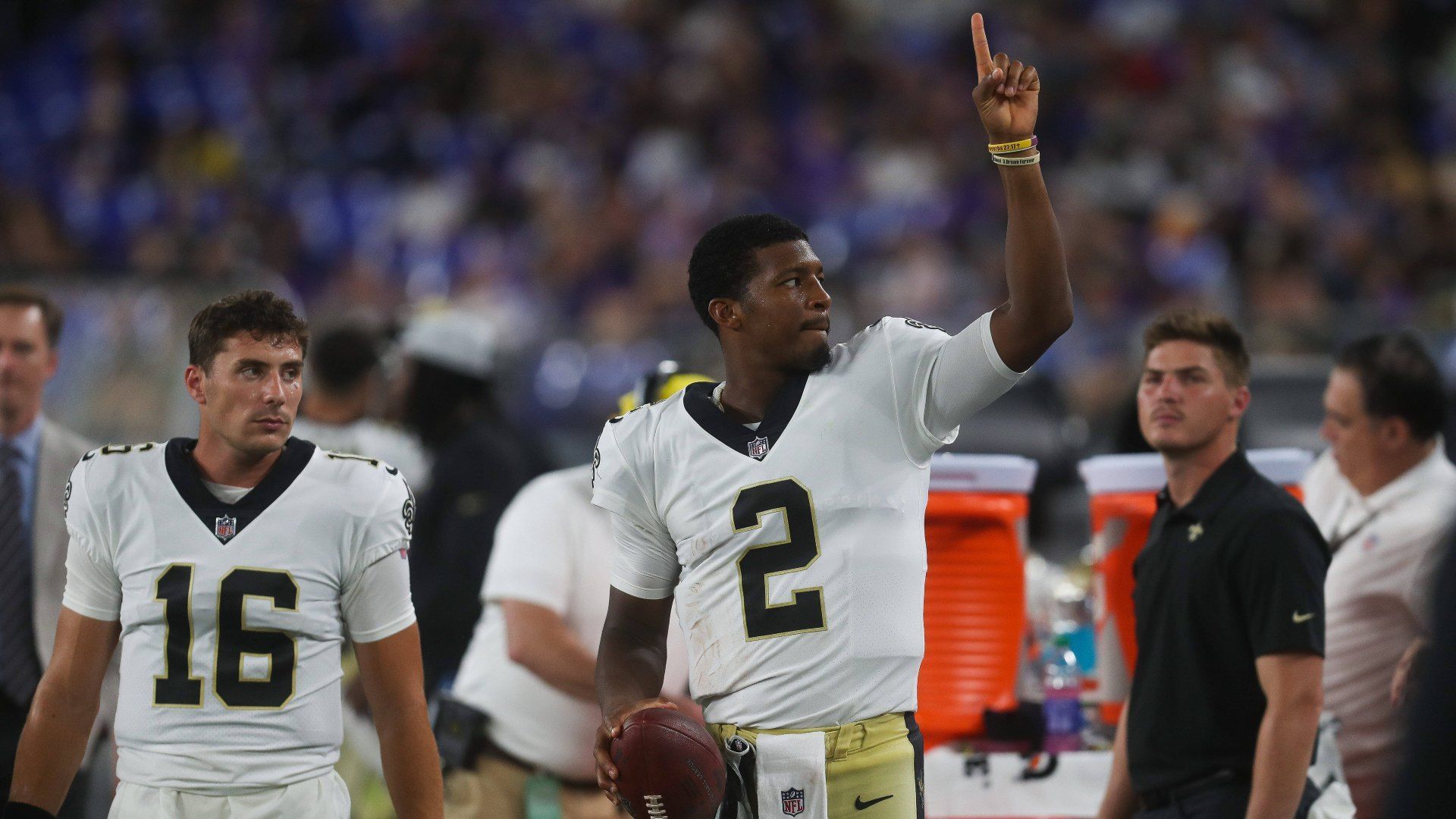 
                <strong>New Orleans Saints: #Saints</strong><br>
                Instagram: @saintsTwitter: @SaintsFacebook: @neworleanssaints
              