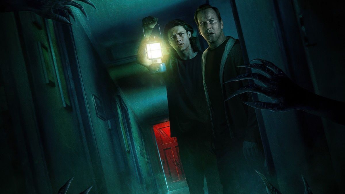 Filmposter "Insidious: The Red Door" mit Ty Simpkins und Patrick Wilson.