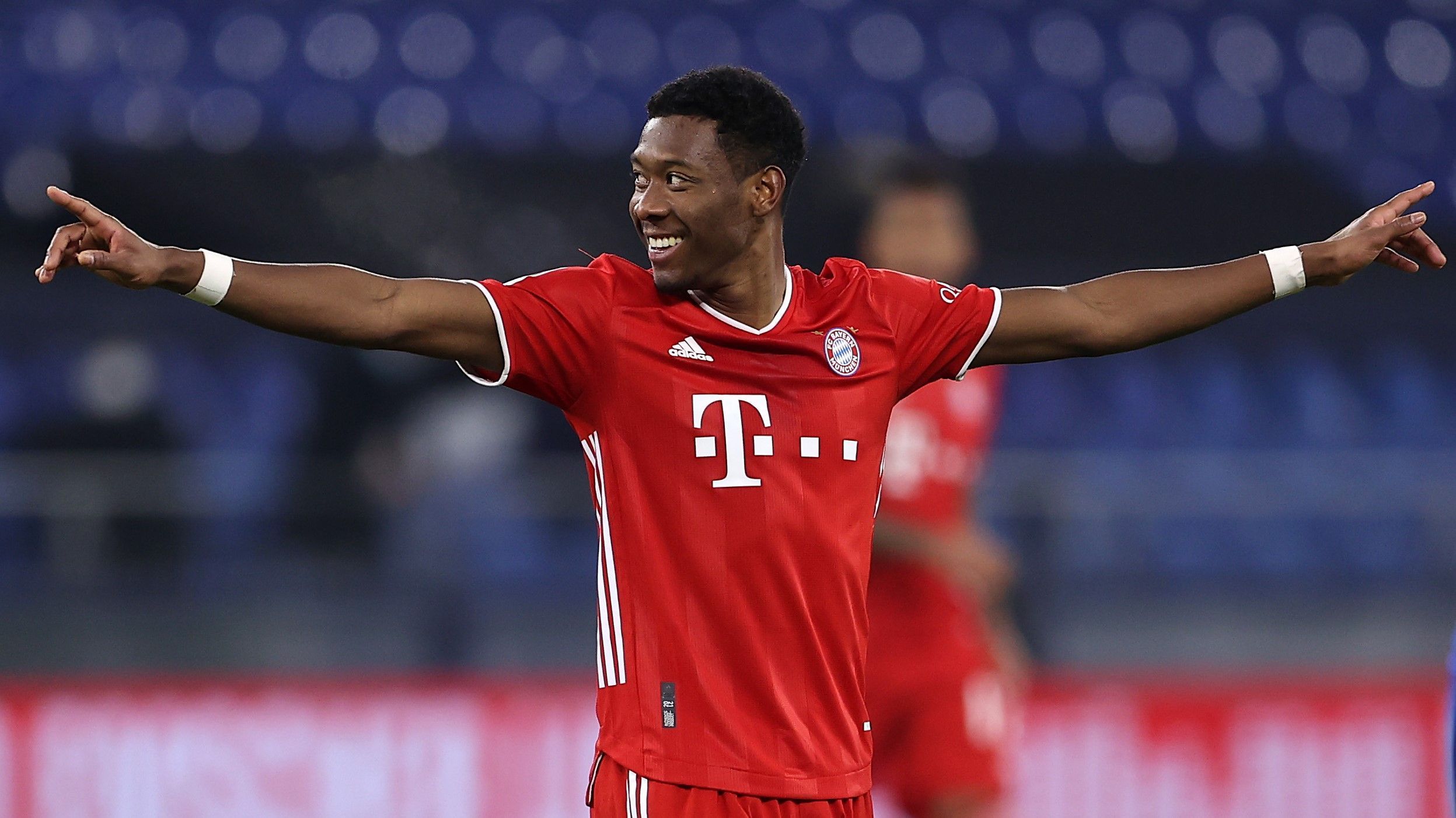 
                <strong>Alaba-Poker: Diese Klubs sind noch im Rennen</strong><br>
                Nun ist es offiziell: David Alaba verlässt den FC Bayern München zum Saisonende ablösefrei. Das verkündete der Österreicher auf einer Pressekonferenz am vergangenen Dienstag. "In erster Linie suche ich eine neue Herausforderung", erklärte der 28-Jährige seine Entscheidung und betonte, dass er sich sowohl sportlich als auch menschlich in einem neuen Umfeld weiterentwickeln wolle. Wohin es den Abwehr-Star zieht, ließ er allerdings noch offen. ran.de listet die gehandelten Klubs auf, denen sich der Verteidiger im Sommer anschließen könnte (Stand: 17.02.2021).
              