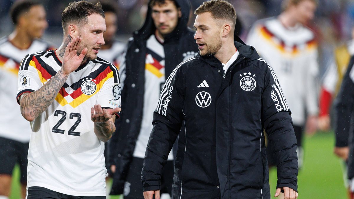 David Raum (Deutschland) und Joshua Kimmich (Deutschland), Luxemburg vs Deutschland, Fussball, European Qualifiers, 09. Spieltag, Saison 2025 2026, 14.11.2025 Luxemburg vs Deutschland, Fussball, Eu...