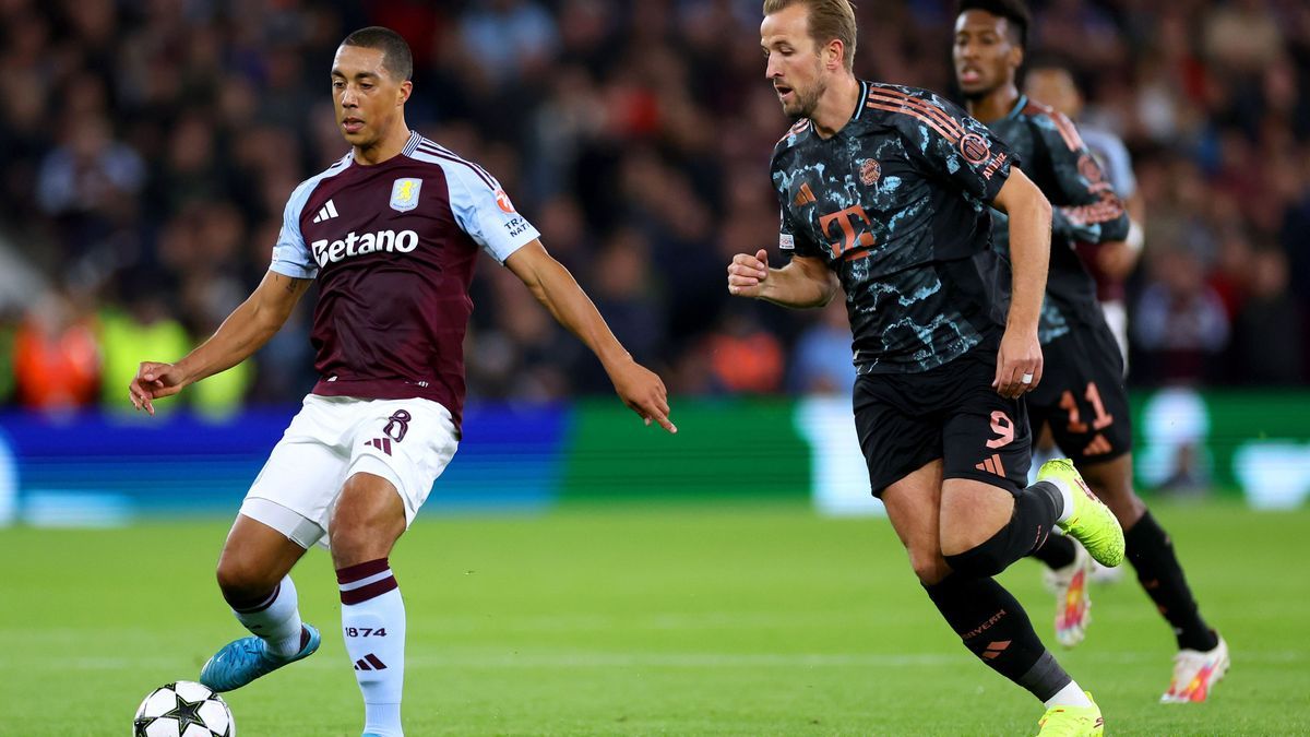 Aston Villa FC v FC Bayern München - UEFA Champions League 2024/25 League Phase MD2