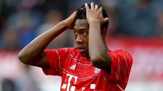 
                <strong>Platz 4: David Alaba (3/5) - 60%</strong><br>
                Platz 4 (geteilt): David Alaba (3/5) - 60%. Der nächste weniger erfolgreiche Bayer vom Punkt. Zwar verwandelte David Alaba auch wichtige Elfer, wie im Halbfinale der Champions League 2011/12. In der Bundesliga stehen drei erfolgreichen Versuchen allerdings auch schon zwei Fehlschüsse gegenüber.
              