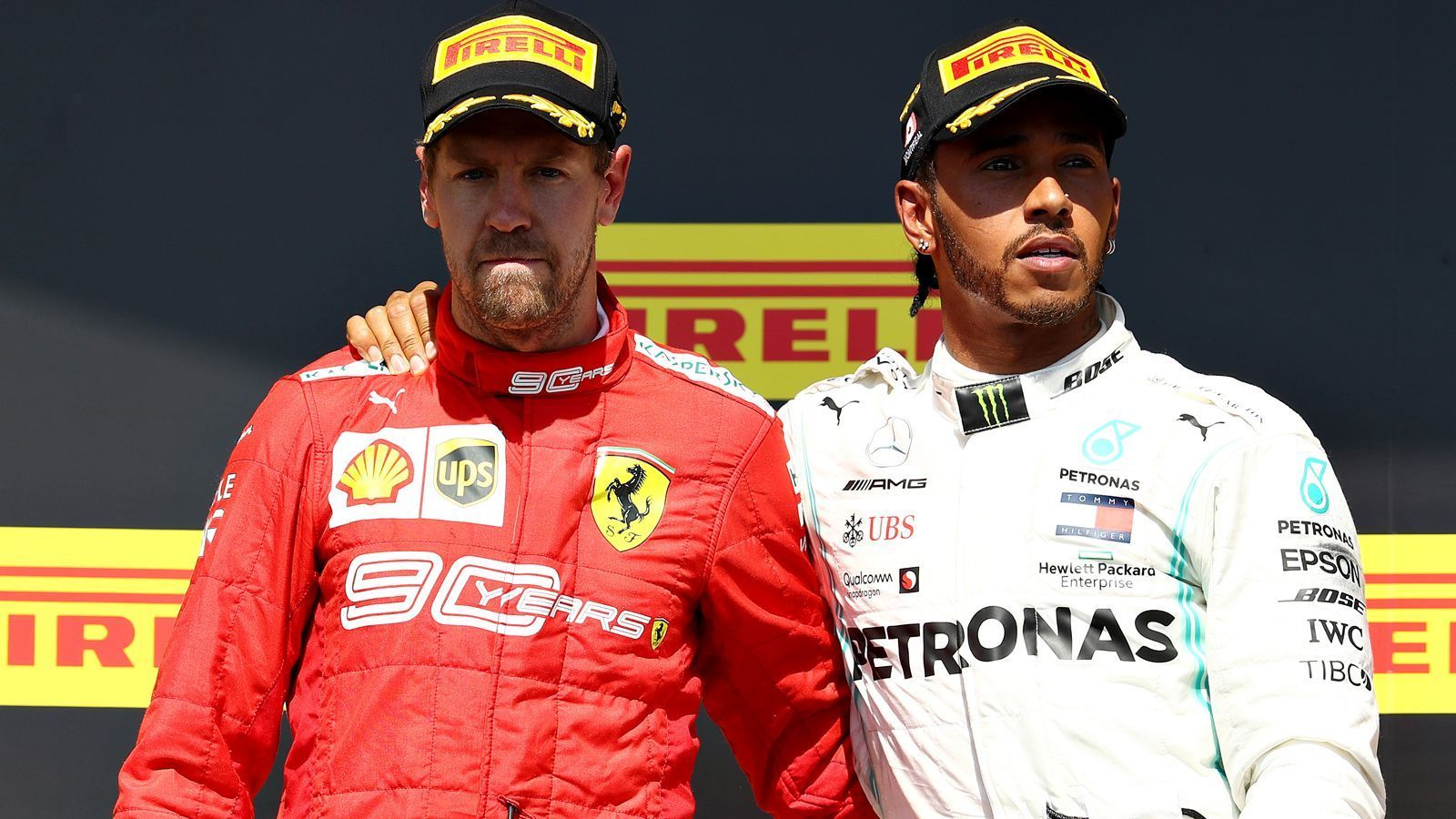 
                <strong>Abschied oder Angriff: Wie geht es für Sebastian Vettel weiter?</strong><br>
                Doch Strafe und Ärger und verlorener Sieg hin oder her – an seiner Meinung und dem Standpunkt wird sich innerhalb von ein paar Tagen nichts geändert haben. Einen Rücktritt von Vettel zum Ende der Saison wird es kaum geben, sein Vertrag mit Ferrari läuft noch bis Ende 2020.
              