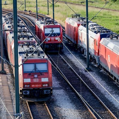Schlichtung bei Deutscher Bahn und EVG