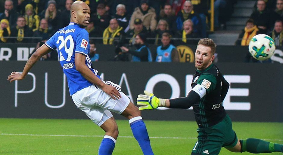 
                <strong>Naldo</strong><br>
                Der lange Brasilianer ist von Beginn an mit dem variablen Offensivspiel der Dortmunder überfordert. Nachdem zwischenzeitlich ein Naldo-Treffer wegen Abseits aberkannt wird, ist der Innenverteidiger in der Nachspielzeit dann der große Schalker Derbyheld - er erzielt den Treffer zum 4:4-Ausgleich und macht damit seine und die Schalker schwache erste Halbzeit wett. ran-Note: 2
              