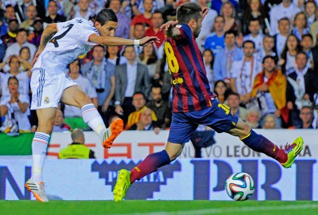 
                <strong>Copa-del-Rey-Finale 2013/2014</strong><br>
                Den Torreigen eröffnet Angel Di Maria mit einem perfekt vorgetragenen Konter. Über Daniel Carvajal und Karim Benzema kommt der Ball zu Di Maria, der den Ball in der 11. Minute eiskalt versenkt.
              